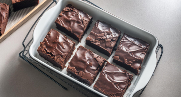 Brownies er en lækker og syndig dessert.