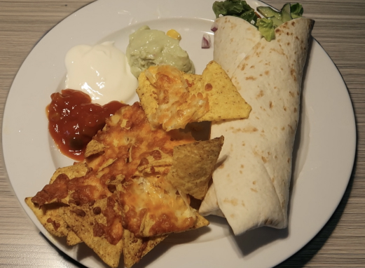 tortilla med kylling og nachos